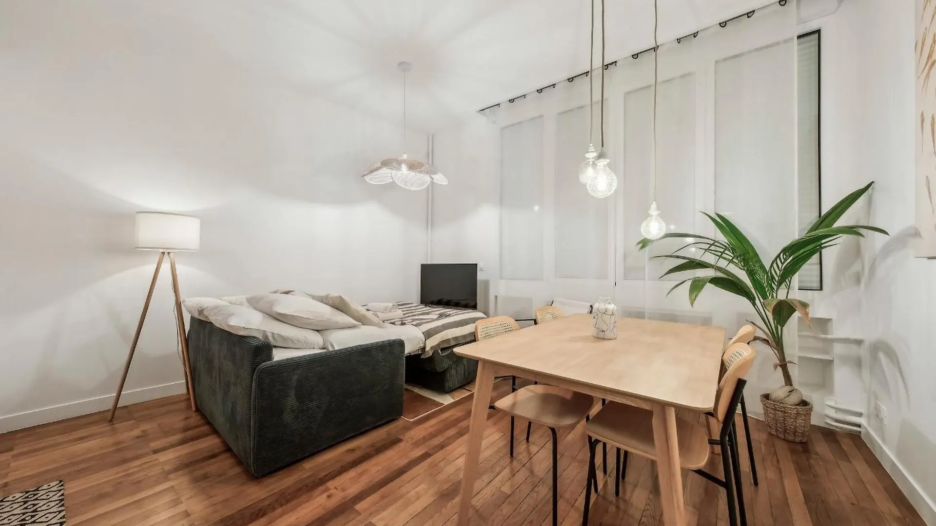 Le Louvre & De - Cityapartmentstay